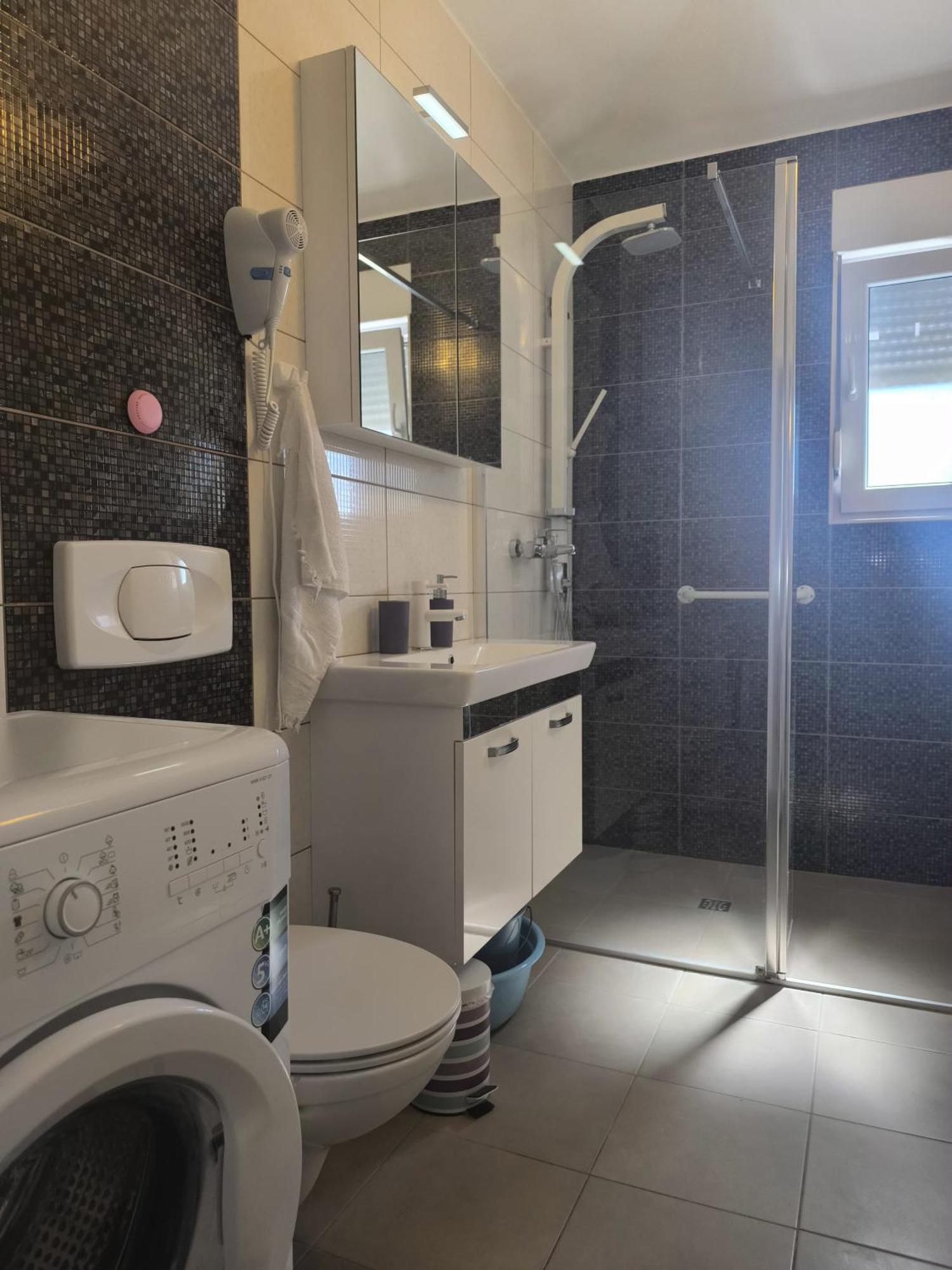 Apartments Otok 2 Trogir Eksteriør bilde