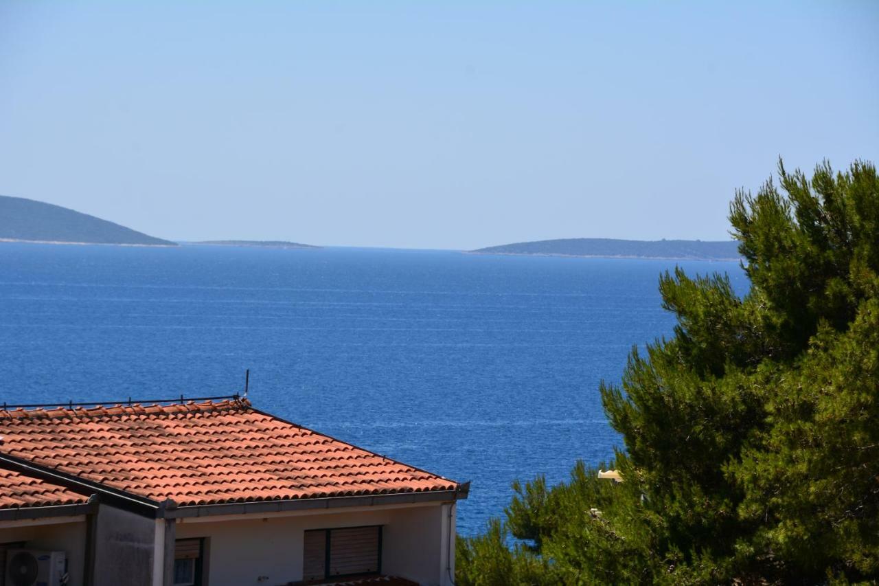 Apartments Otok 2 Trogir Eksteriør bilde