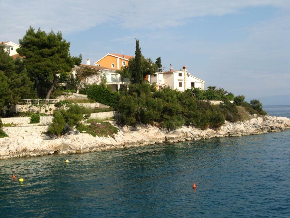 Apartments Otok 2 Trogir Eksteriør bilde
